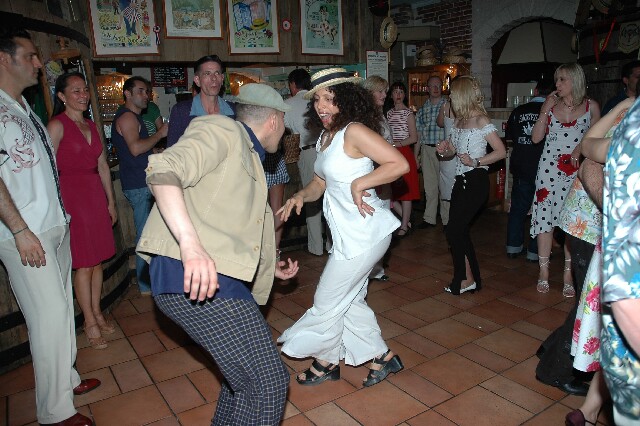 min 2006 06 11 guinguette mp 324